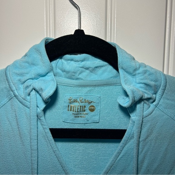 Lilly Pulitzer Luxletic Blue Ibiza Cassi Popover Sweater Size XXS - Picture 3 of 10